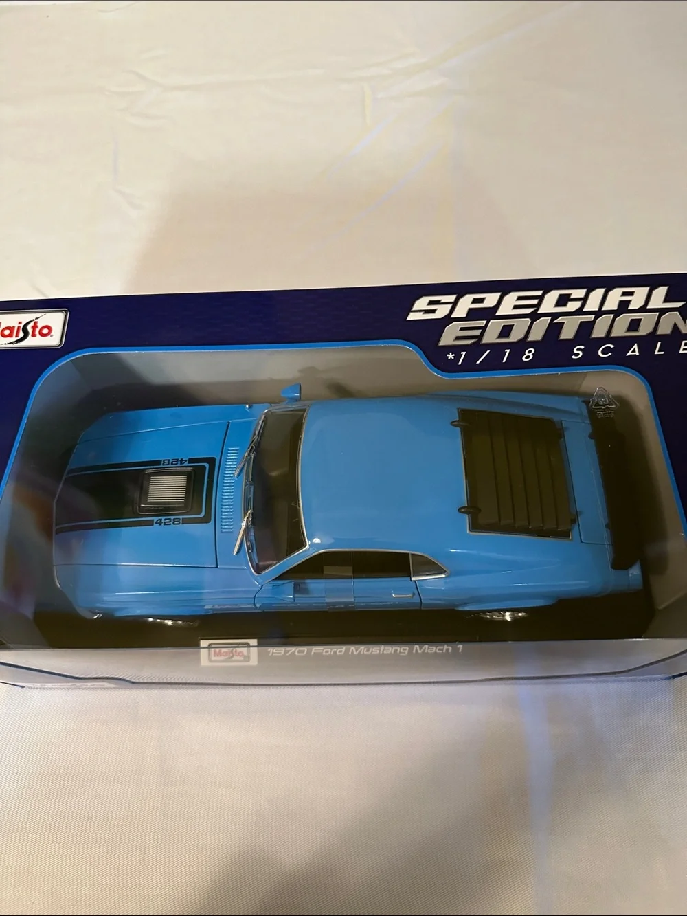 Maisto Special Edition 1970 Ford Mustang Mach 1 Die-Cast Car - Blue